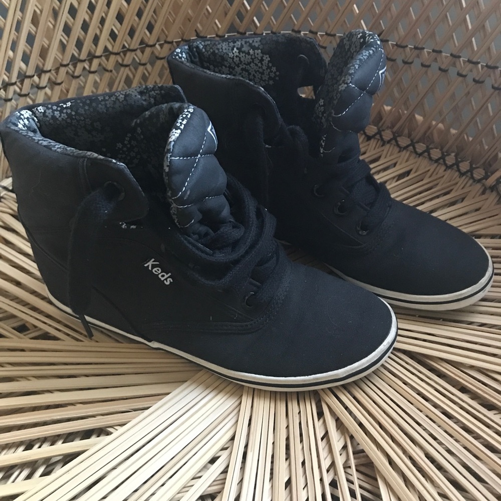 Keds Black Boots, size 6.5